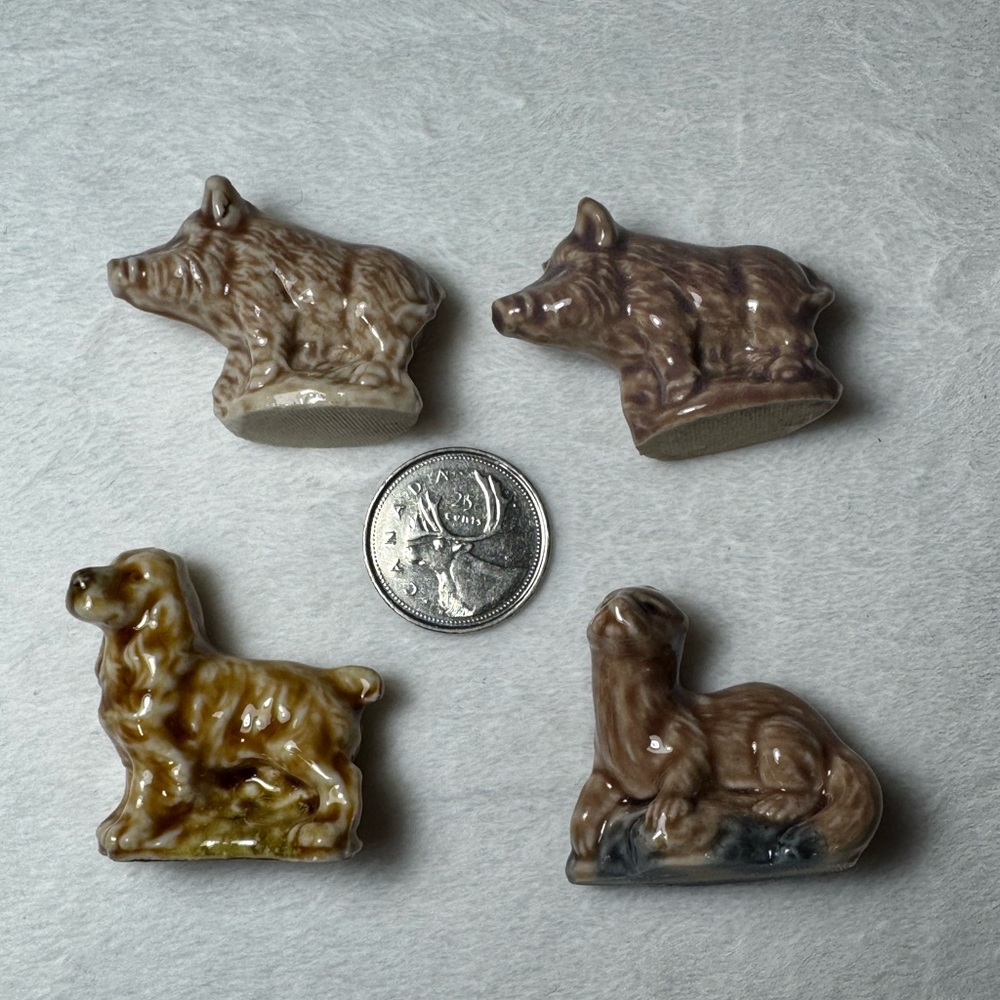 Vintage WADE England Set of 4 figurines Ceramic Miniatures